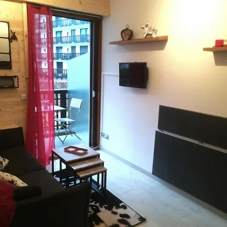 아파트 Studio Bivouac